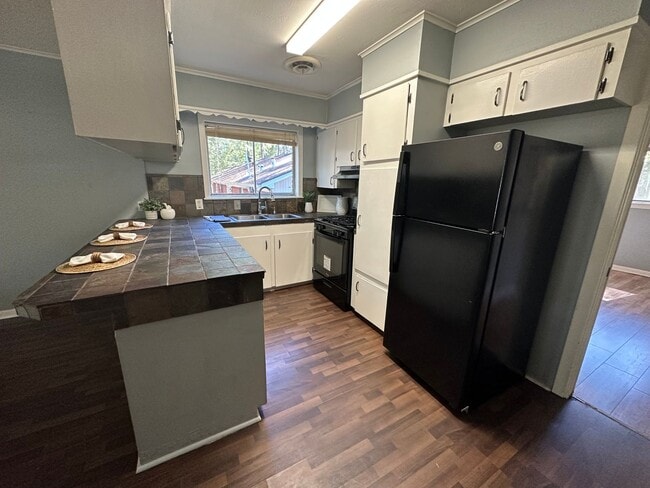 Photo - Beautiful Southern Hills Home