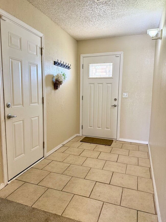 Photo - Cute home on cul-de-sac