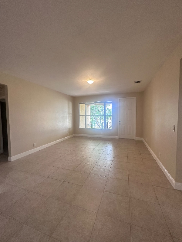 Photo - 3569 Forest Hill Blvd Unit 110