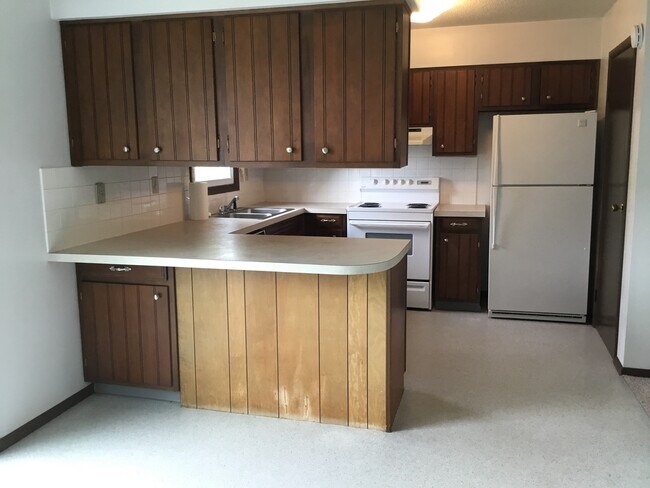 Photo - 6360 Princess Dr Unit Duplex for rent