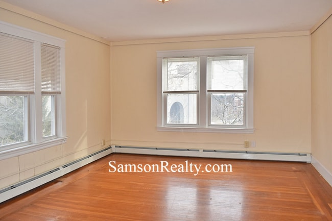 Photo - 90 Taft Ave Unit 9