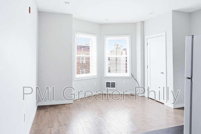 Photo - 332 N 62nd St Unit 4