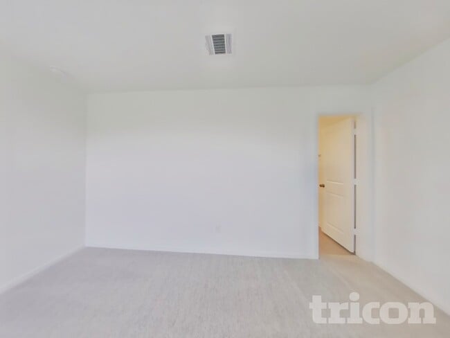 Photo - 3013 Dawn Sound Dr