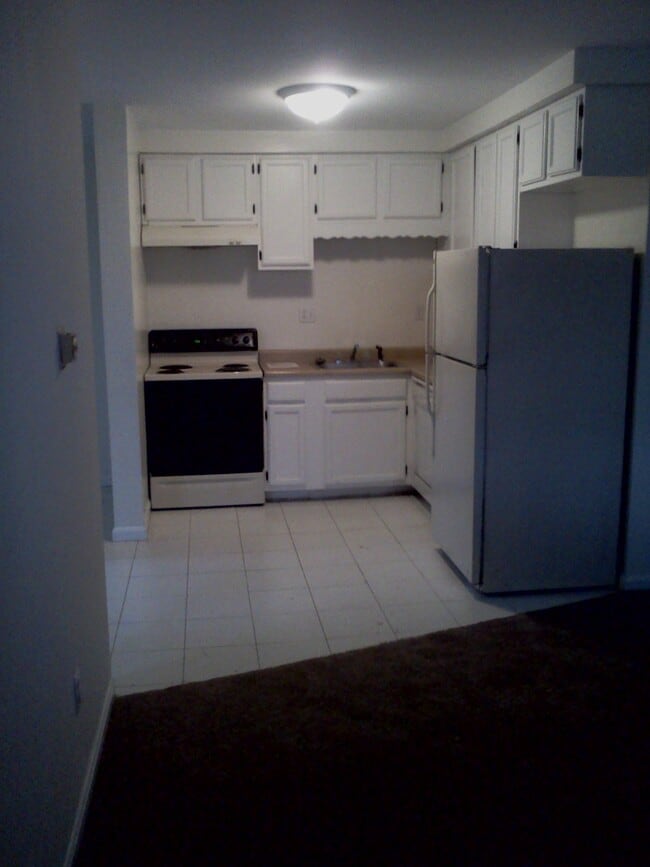 17 Glenwood Ave
