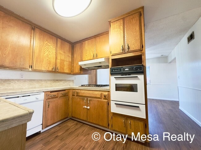 Photo - Charming 3-Bedroom Home with Expansive Outdoor Space