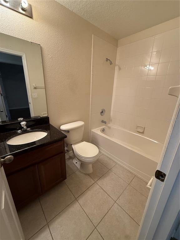 Photo - 584 Cresting Oak Cir