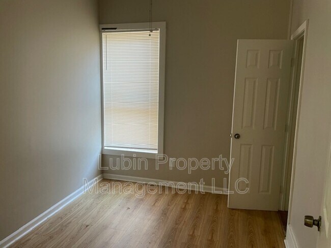 Photo - 1246 Snowden Ave