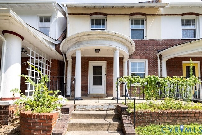 Building Photo - 2302 Maplewood Ave Rental