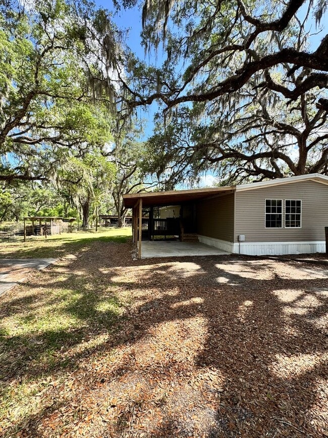 Photo - 17640 Bellamy Brothers Blvd