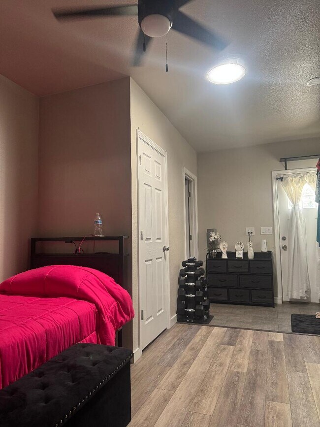 Bed Down or Up in Loft - 3824 W Bismark Dr Unit Bismark Studio