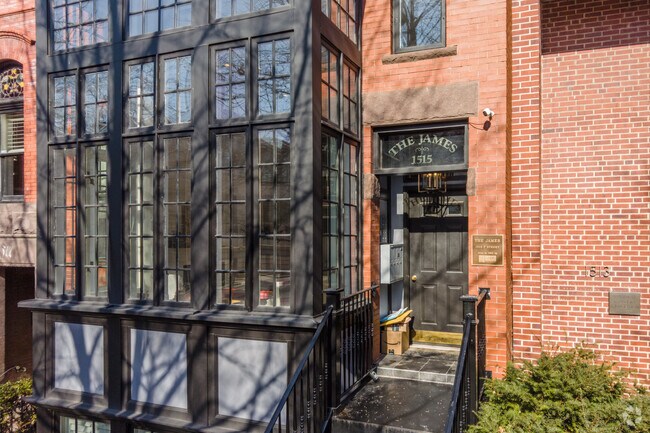 Entrada - 1515 P St NW