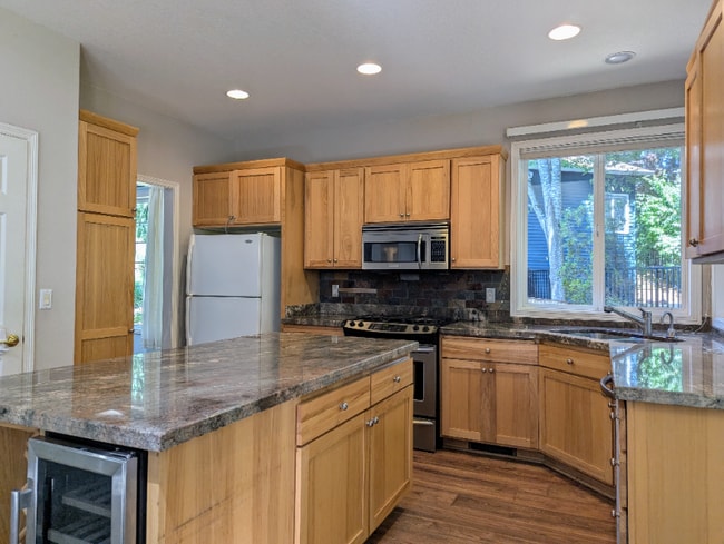 Photo - 12150 SW Sheldrake Way