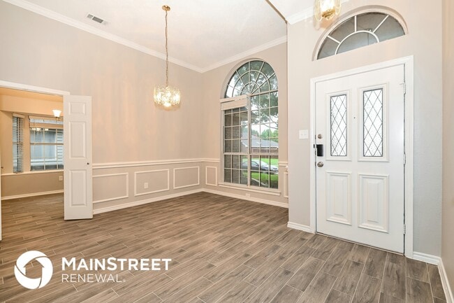 Photo - 1450 Cromwell Ct