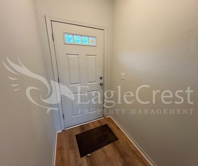 Photo - Three Bedroom, Two Bathroom Home Located o...