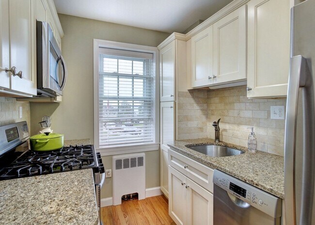 Photo - 33 Lennon Ct Unit 35