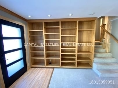 Photo - 290 Aspen Dr