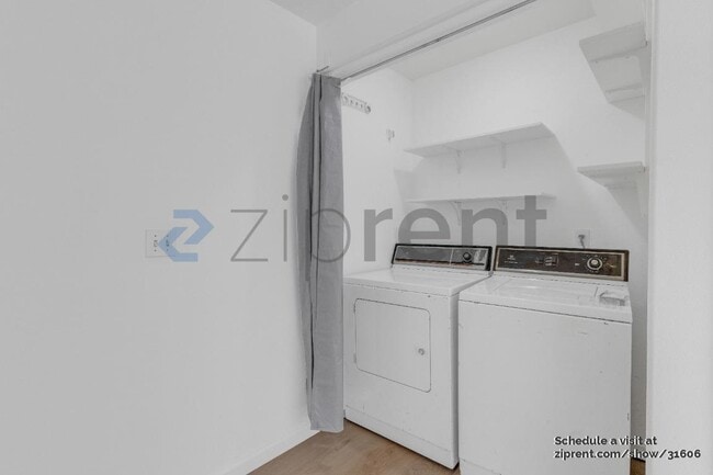 Photo - 1526 NE 68th Ave