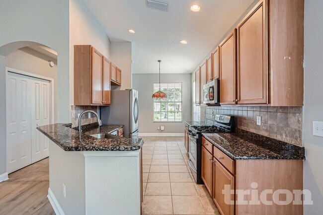 Photo - 19408 Everton Pl