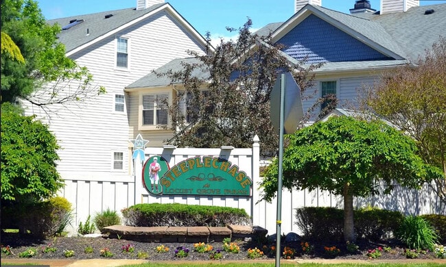 Building Photo - 321 Steeplechase Ct Unit 321