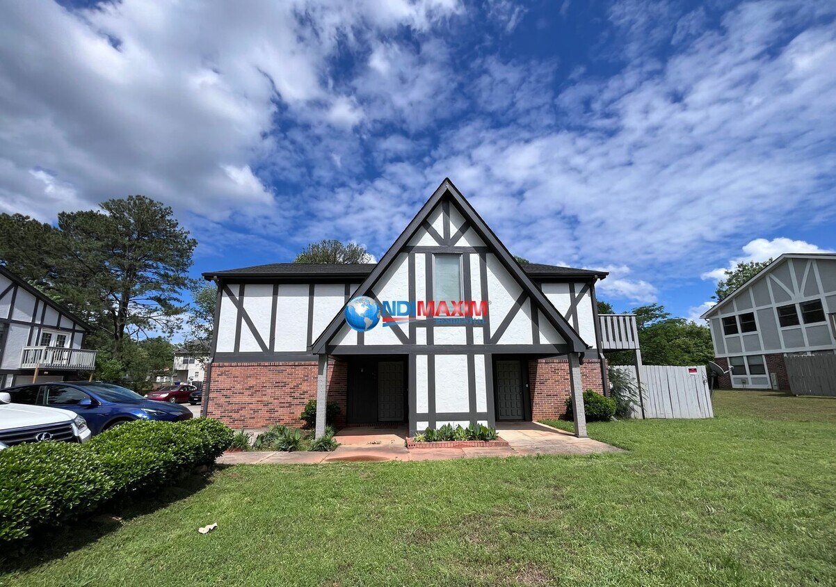 Photo - Wesley Way NW 1750 - Rockdale