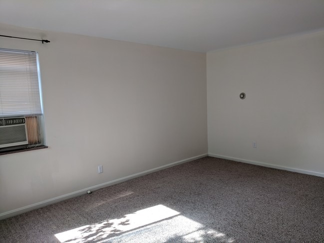 As you first walk in looking to the left - 716 S Ft Thomas Ave Unit 1