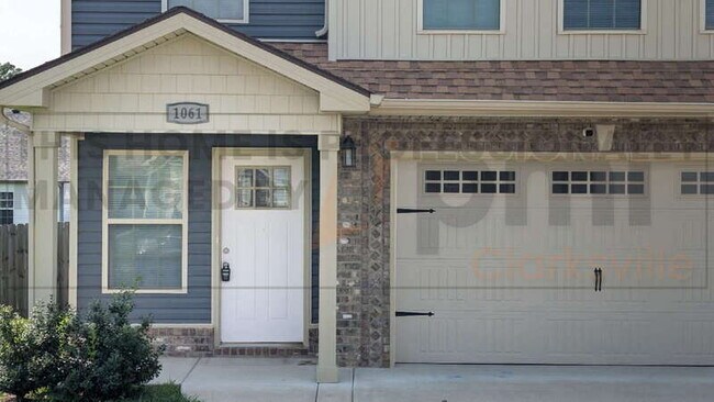 Photo - 1061 Dublin Dr