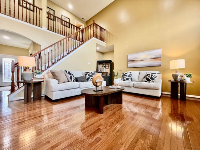 Photo - Spacious 4 Bedroom with Gameroom