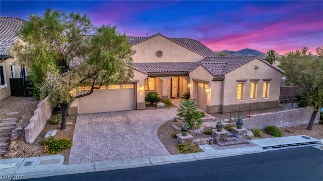 Building Photo - 2852 Josephine Dr