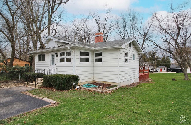 Photo - 39271 N Lake Ave