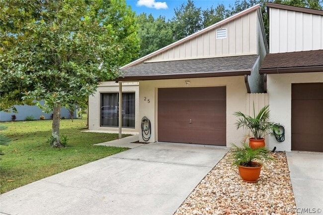 Photo - 25 Jamaica St