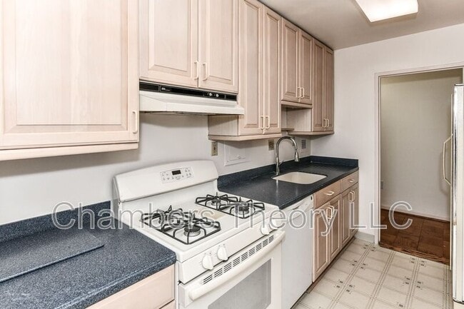 Photo - 6621 Wakefield Dr Unit #802