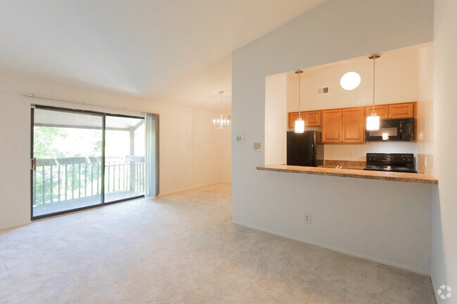 Mansfield Woods Apartments