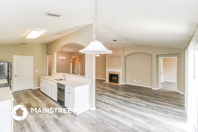 Photo - 6478 Silk Leaf Ln