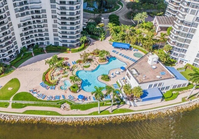 Photo - 19101 Mystic Pointe Dr Unit 302