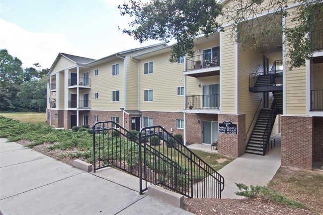 Photo - Lakecrest Apartments