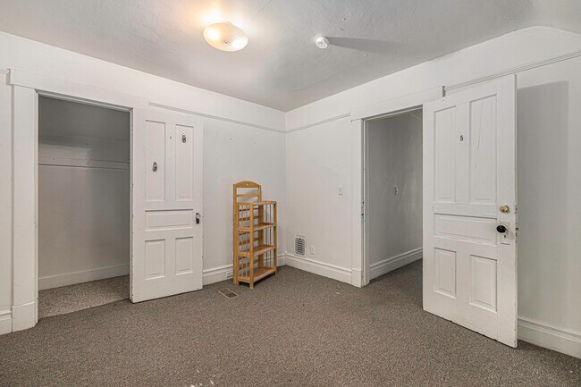 Photo - 515 S 4th Ave