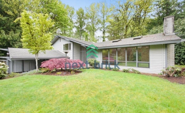 Building Photo - 3 Bed and 3 Bath Plus Office Private Single-family Home is Available for Rent!