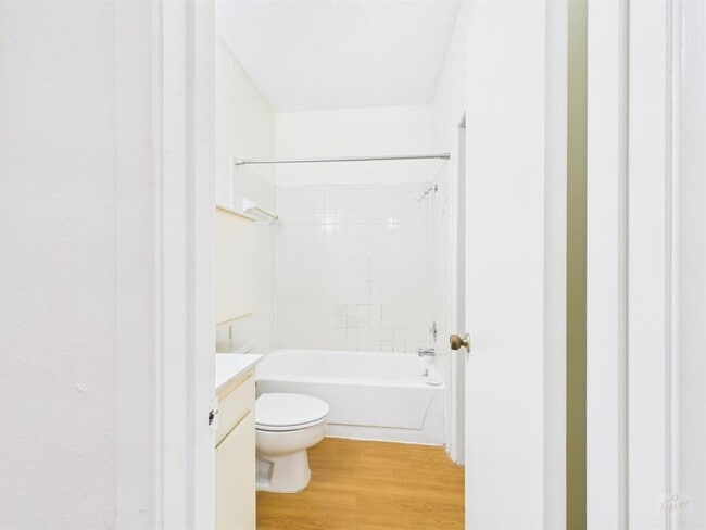 Photo - 2604 Salado St Unit 204