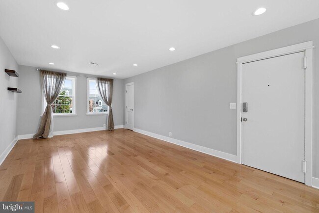 Photo - 3476 S Utah St Unit B2