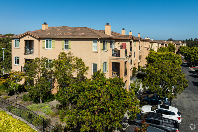 Photo - Carmel Pointe Apartments