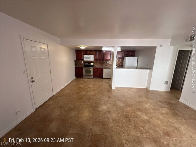 Photo - 5161 River Glen Dr Unit 145