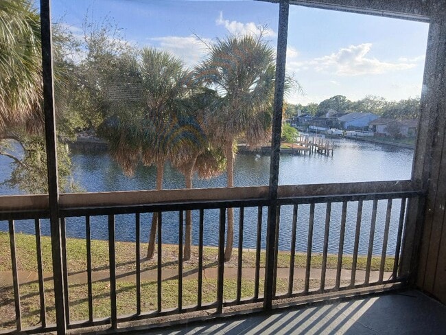 Photo - 6319 Newtown Cir Unit B4