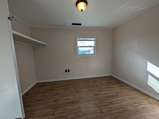 Photo - Great Clarkston 3 bedroom house