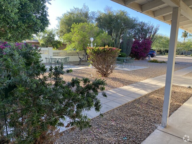 Building Photo - 3629 E Glenrosa Ave Unit 3 Rental