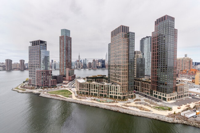 Photo - 77 Commercial St Unit FL4-ID2048