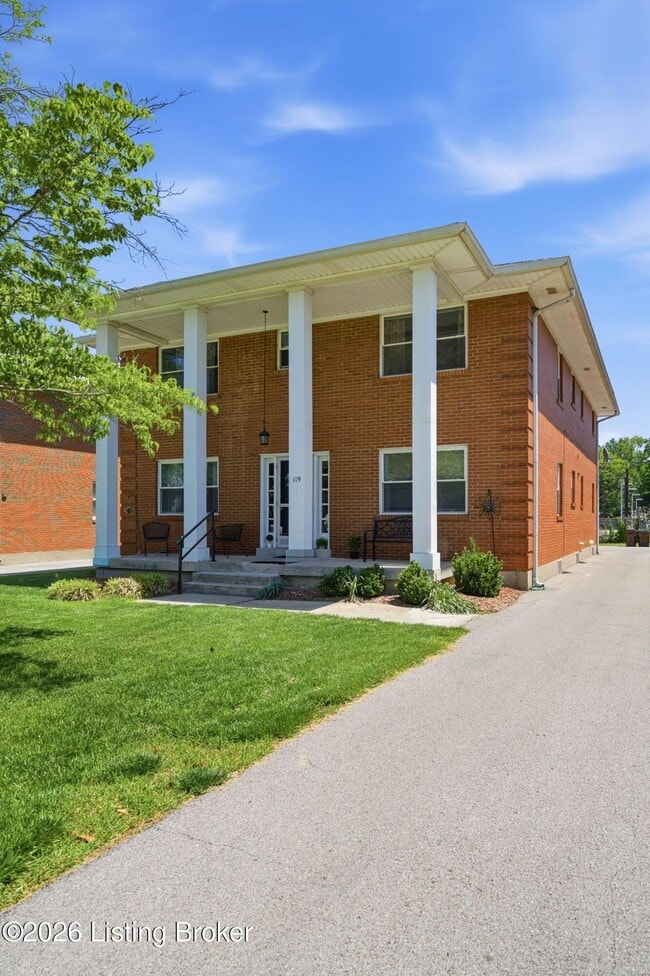 Photo - 119 McArthur Dr Unit 1
