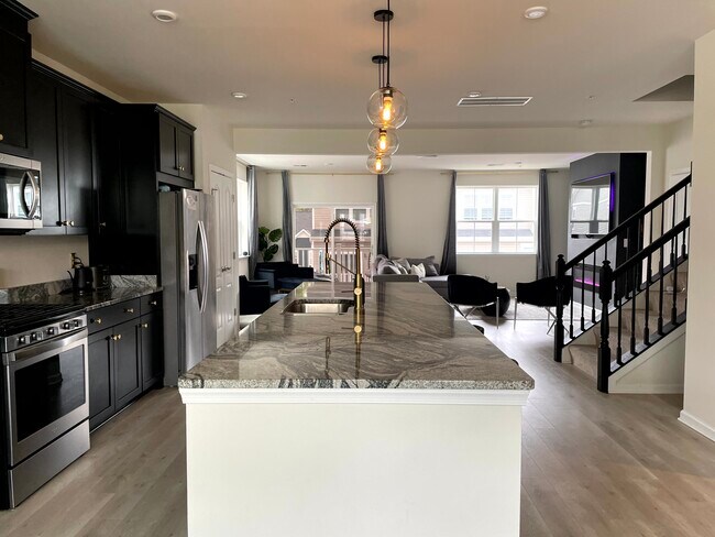 Photo - 1296 Foggy Turn