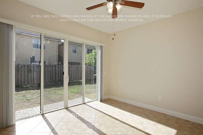 Photo - 859 SW 155th Ct