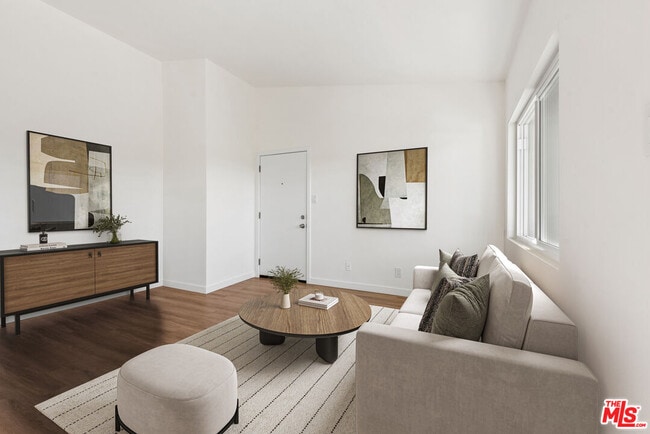 Photo - 836 Ashland Ave Unidad 6