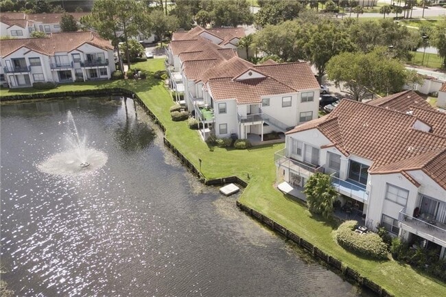 2556 Woodgate Blvd Unit 206